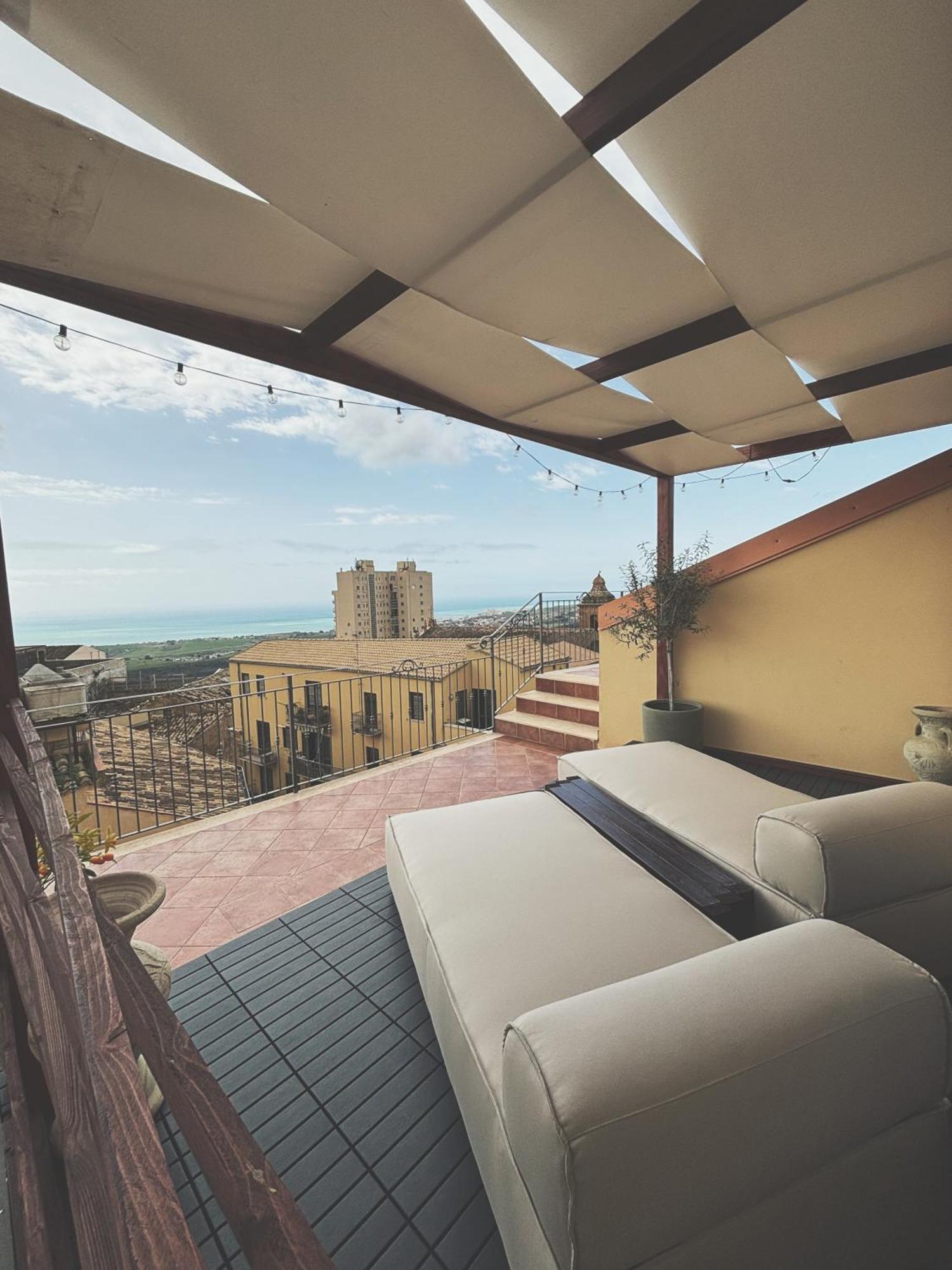 מלון אגריג'נטו La Mennulara La Terrazza Del Centro Storico מראה חיצוני תמונה